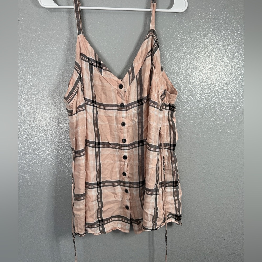 Torrid Plaid Top with adjustable straps and tie back waist